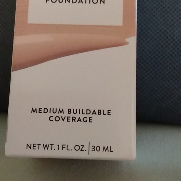 Clinique, Laura Geller, Fresh foundation bundle - Picture 2 of 8